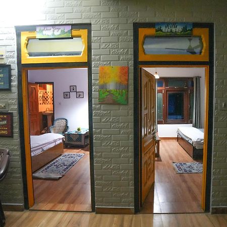 Pahadirovers Homestay & Cafe 卡索尔 外观 照片