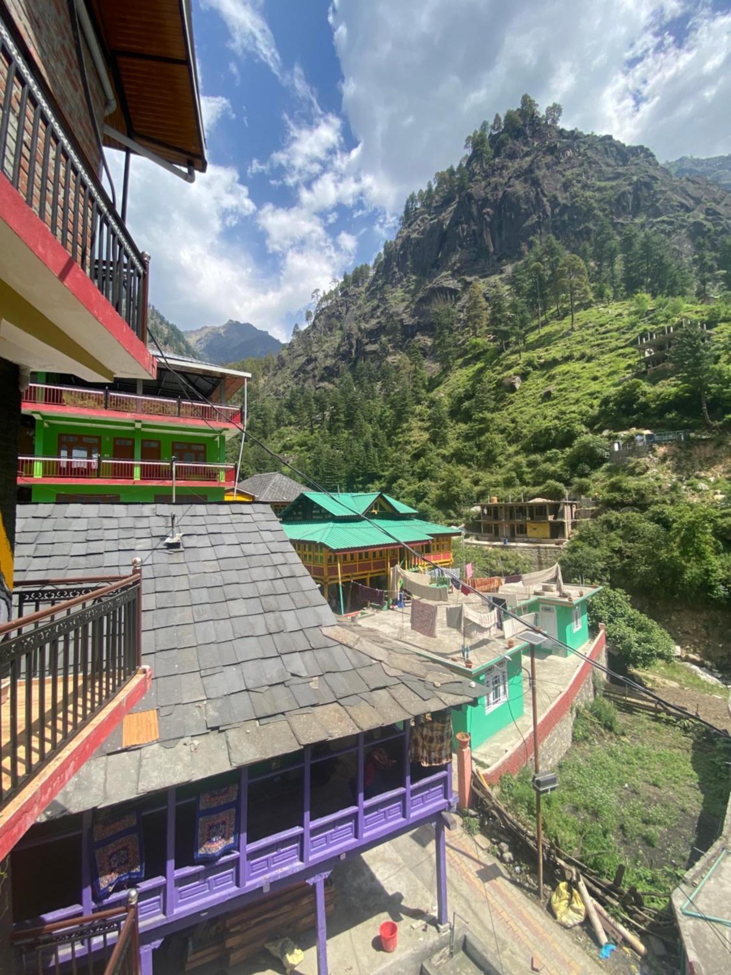 Pahadirovers Homestay & Cafe 卡索尔 外观 照片
